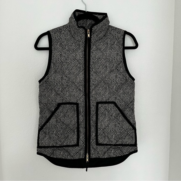 J Crew Quilted Herringbone Full Zip Vest Down Filled Black White Size XXS Women - Picture 2 of 11